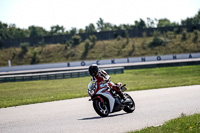 Rockingham-no-limits-trackday;enduro-digital-images;event-digital-images;eventdigitalimages;no-limits-trackdays;peter-wileman-photography;racing-digital-images;rockingham-raceway-northamptonshire;rockingham-trackday-photographs;trackday-digital-images;trackday-photos